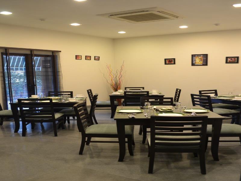 Siesta Basil - Okhla Hotel New Delhi Exterior photo